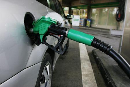 Côte d’Ivoire : une nouvelle hausse du prix du carburant à la pompe fait grincer les dents des consommateurs